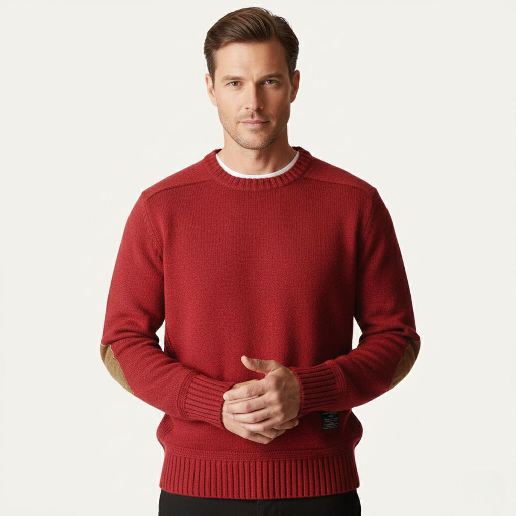 Men’s oversized knit sweater in red with long sleeves and ribbed hem
